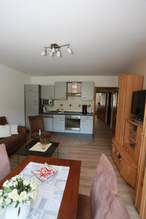 Ferienwohnung Moselblick-Stein Valwig Extérieur photo